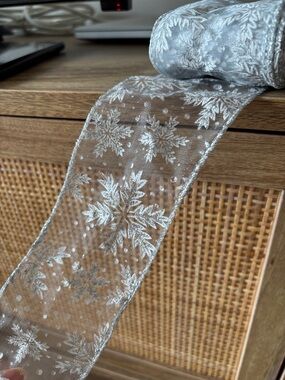 19Ft Silver Snowflake Sheer Ribbon